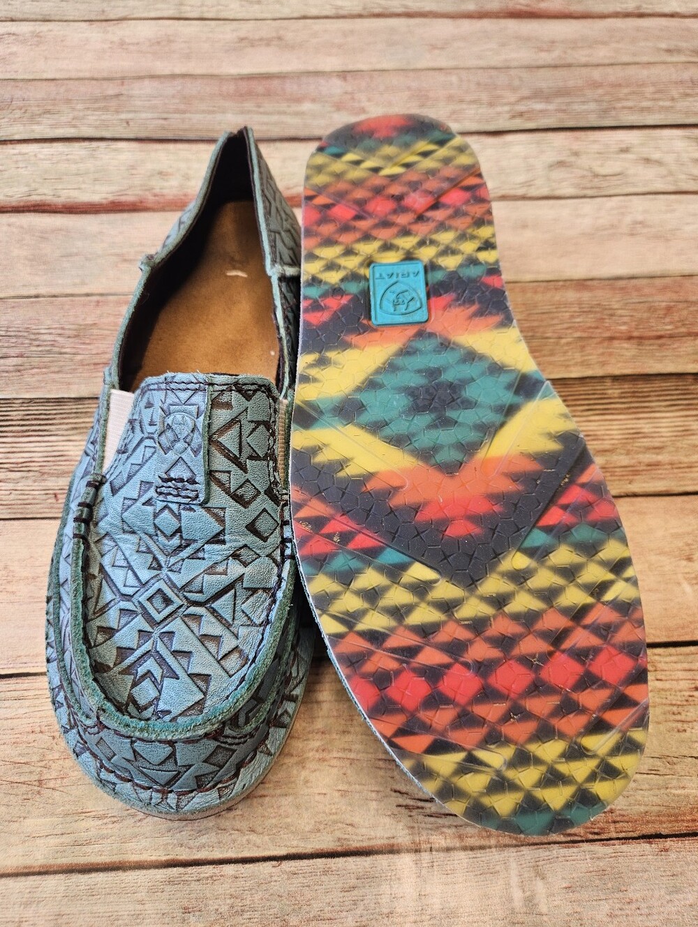 Ariat Women's Cruiser Shoes in Turquoise Blanket Emboss